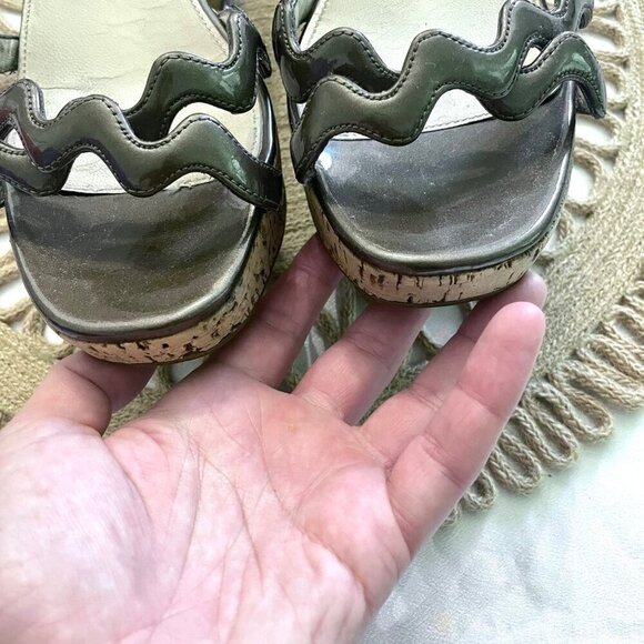 Prada Brown Patent Leather Scalloped Open Toe Wedge Sandals Size EU 40.5 - Picture 8 of 12